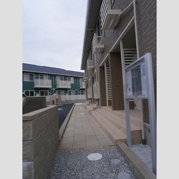 エントランス (エントランス)