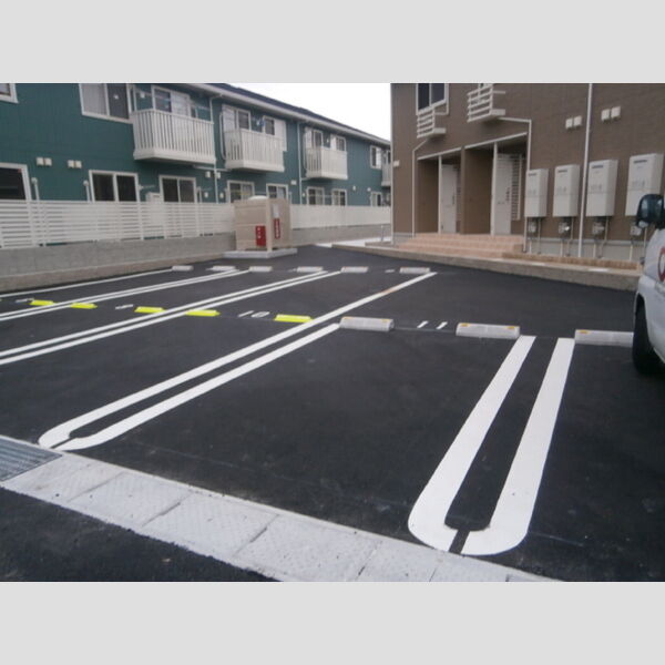 駐車場 (駐車場)