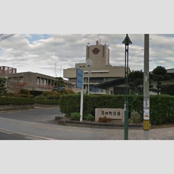 現地周辺 (苅田町役場　2010m)