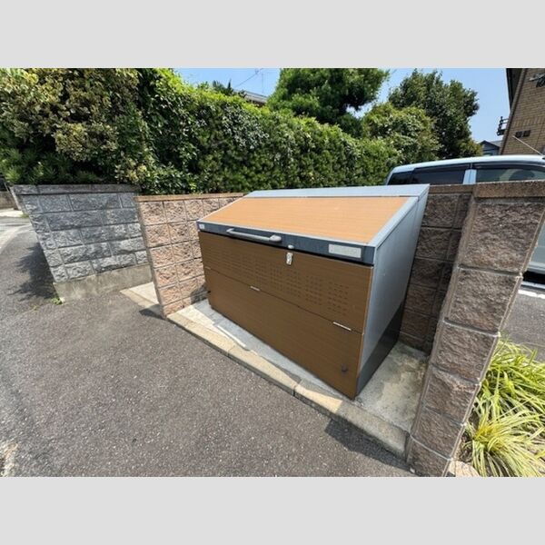 現地周辺 (ごみステーション)