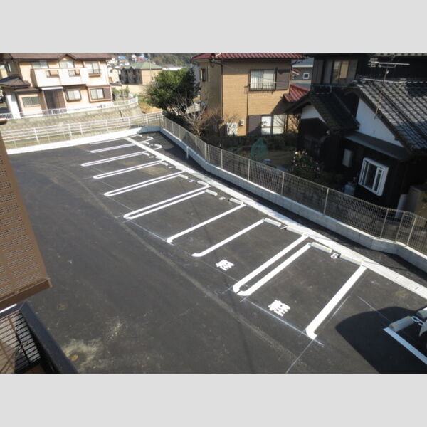 駐車場 (駐車場)