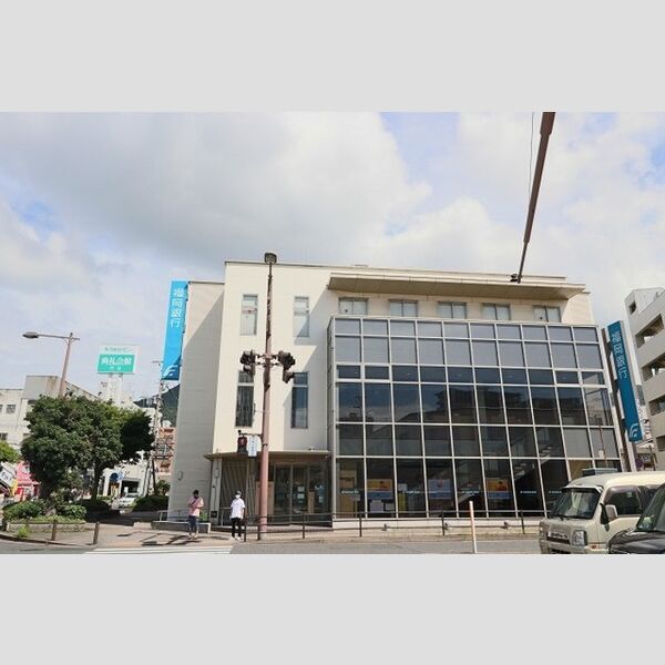 現地周辺 (福岡銀行門司駅前支店)