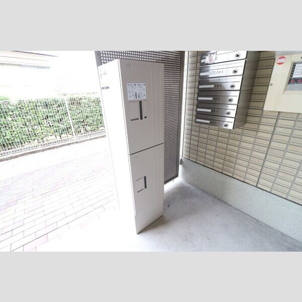 現地周辺 (宅配BOX)