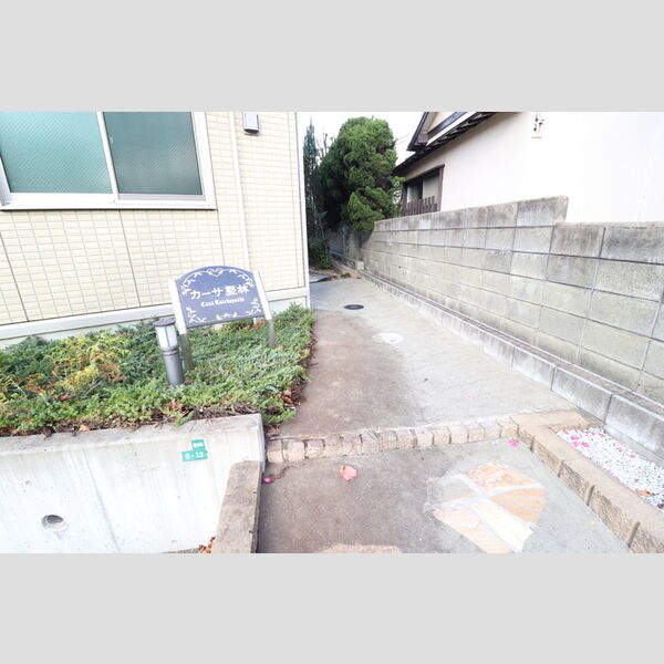 エントランス (エントランス)