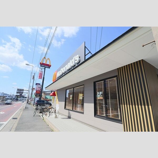 現地周辺 (マクドナルド 則松店 770m)