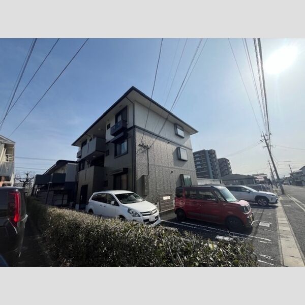 駐車場 (クレセント鴨生田　駐車場)