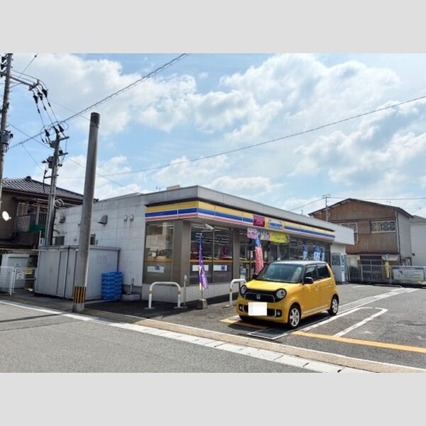 現地周辺 (ミニストップ八幡竹下町店(747m))