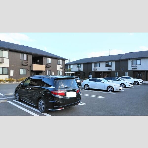 駐車場 (駐車場)