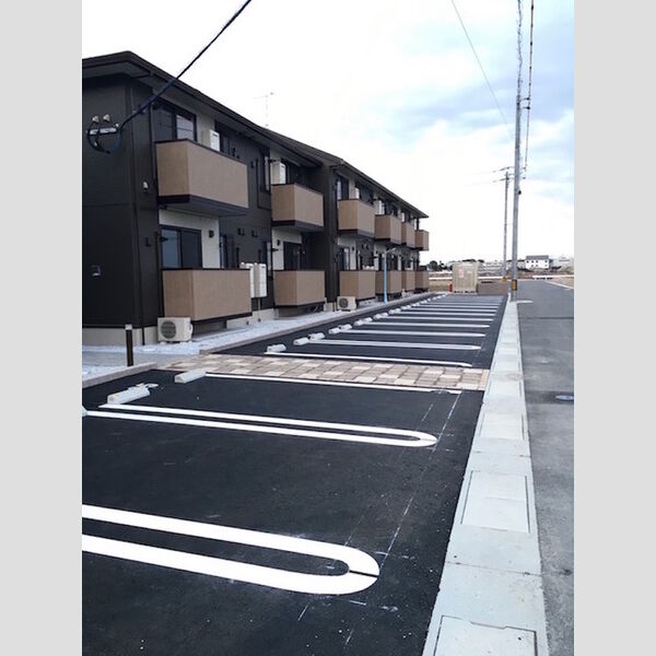 駐車場 (駐車場)