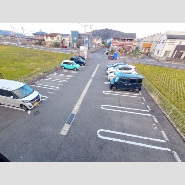 駐車場 (リバーサイドすみのえ　駐車場)