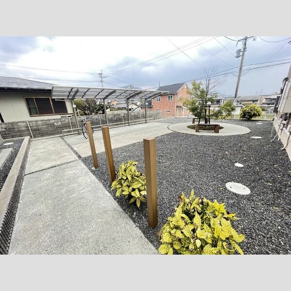 現地周辺 (D-HOUSE 共用部)