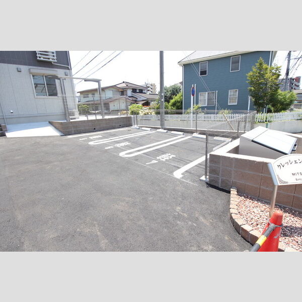 駐車場 (駐車場②)