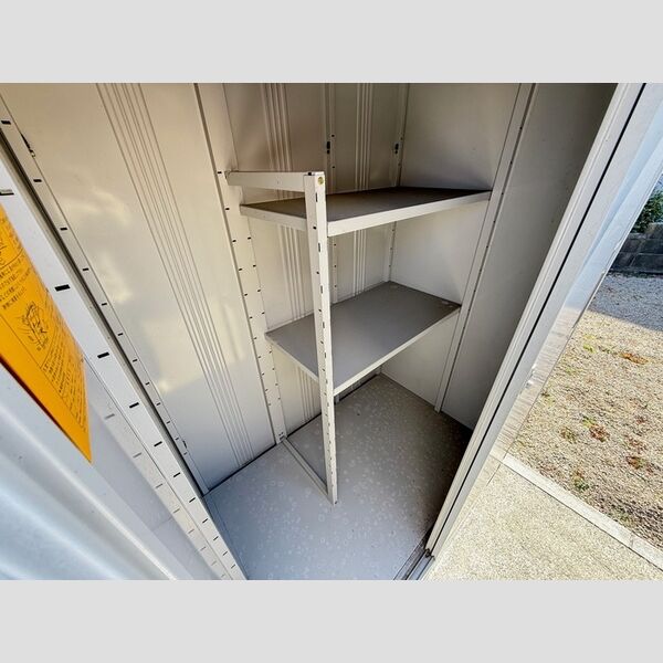 現地周辺 (パインテール　物置)