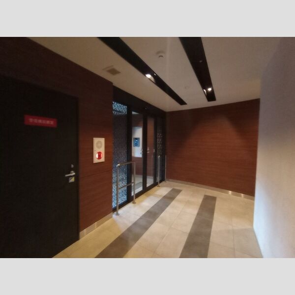 エントランス (テゾーロ行橋　エントランス)