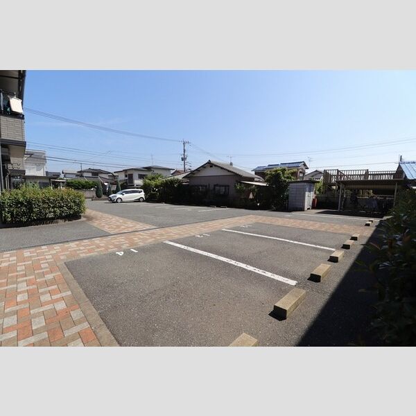 駐車場 (駐車場)