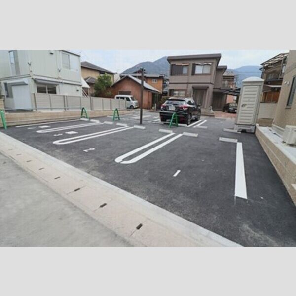 駐車場 (駐車場)