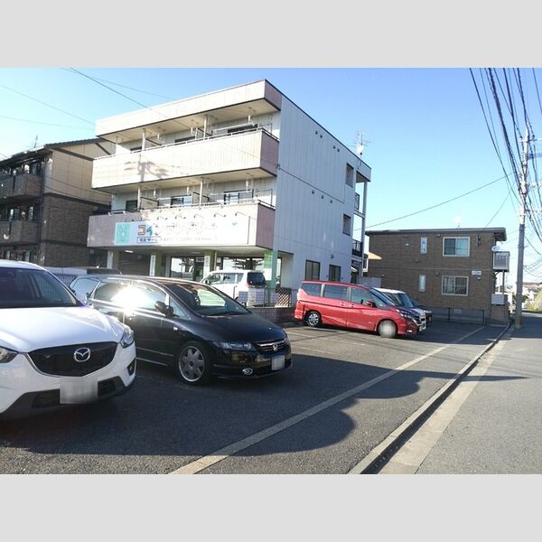 駐車場 (ヒーリングK　駐車場)