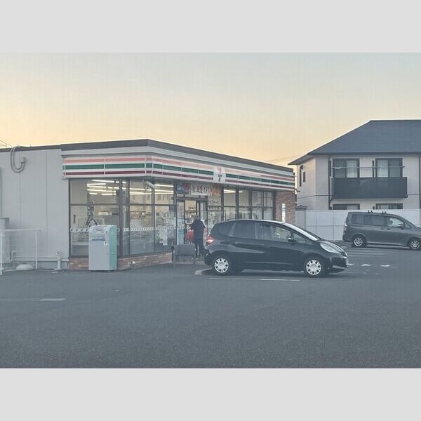 現地周辺 (セブンイレブン八幡大平1丁目店145m)