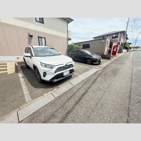 駐車場 (駐車場)