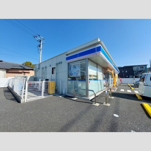 現地周辺 (ローソン八幡東鳴水3丁目店 94m)