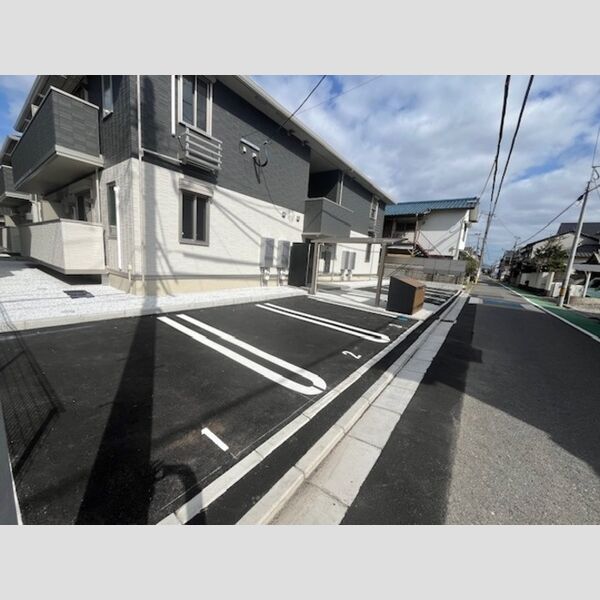 駐車場 (駐車場)