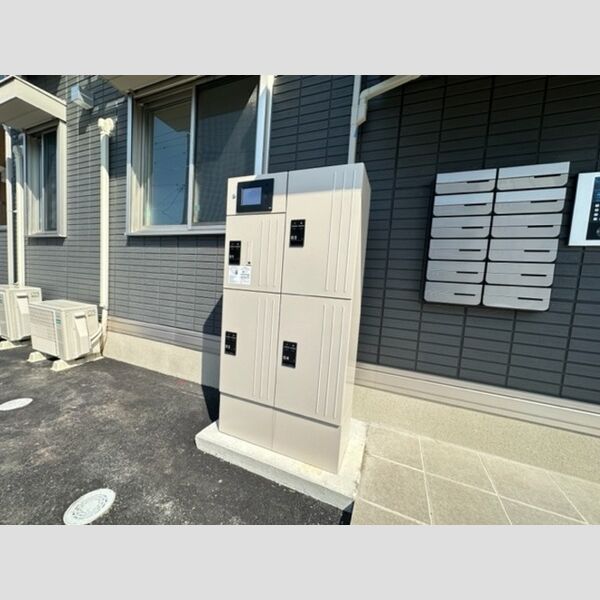 現地周辺 (宅配ボックス)