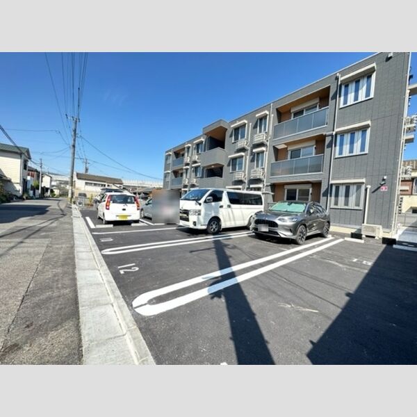 駐車場 (駐車場)