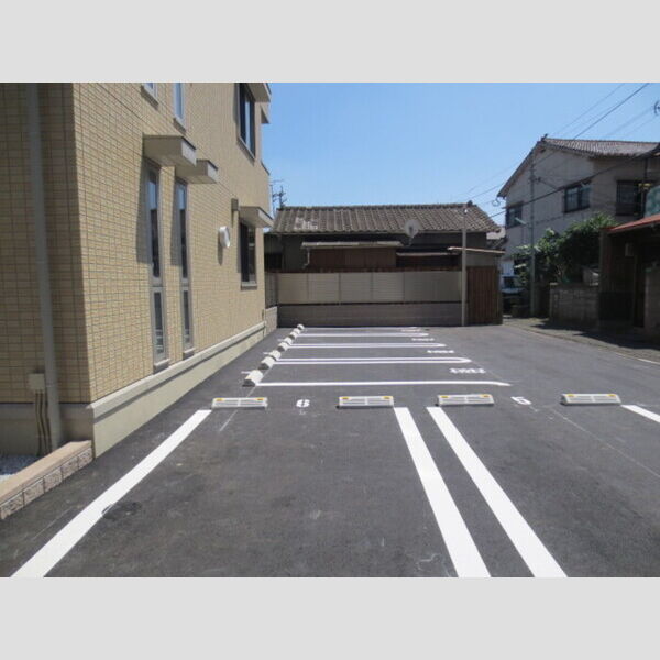 現地周辺 (駐車場)