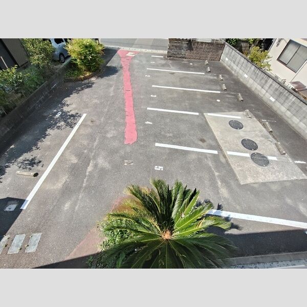 駐車場 (駐車場)