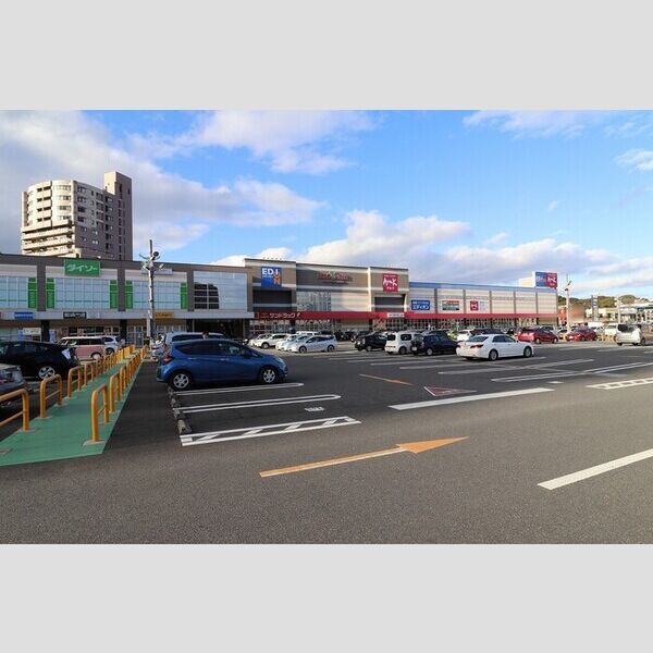 現地周辺 (アクロスプラザいとうづ　1000m)