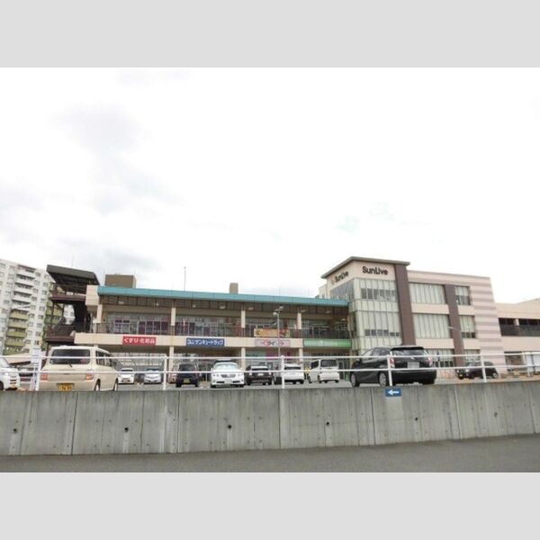現地周辺 (サンリブ朝日ヶ丘店 369m)