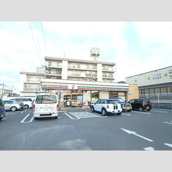 現地周辺 (セブンイレブン八幡引野店まで1300m)