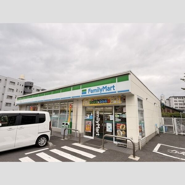 現地周辺 (ファミリーマート 戸畑沖台通り店まで248m)