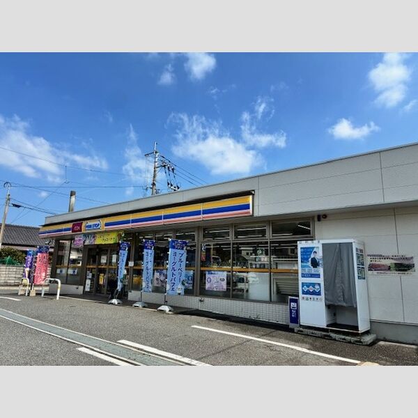 現地周辺 (ミニストップ八幡竹下町店 187m)