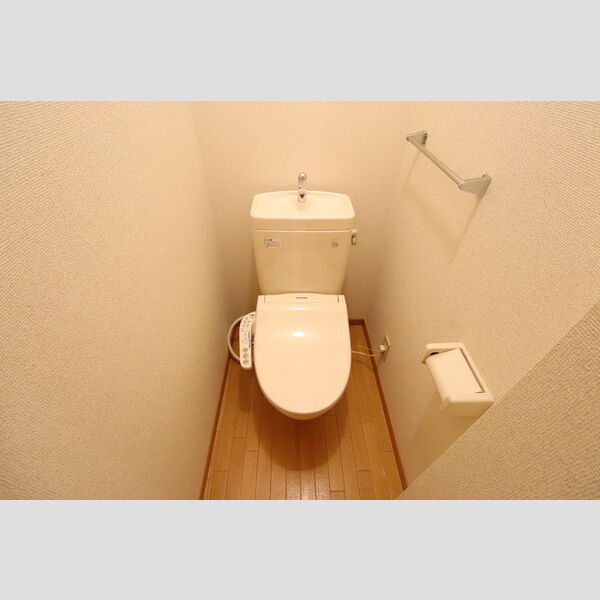 トイレ (トイレ)