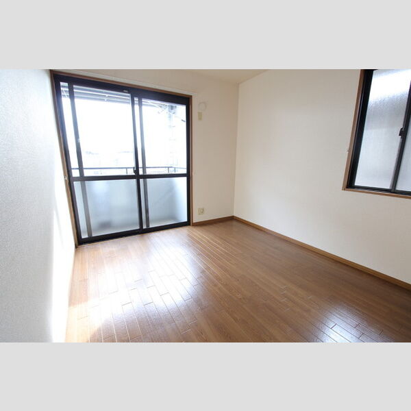 その他 (B1　洋室)