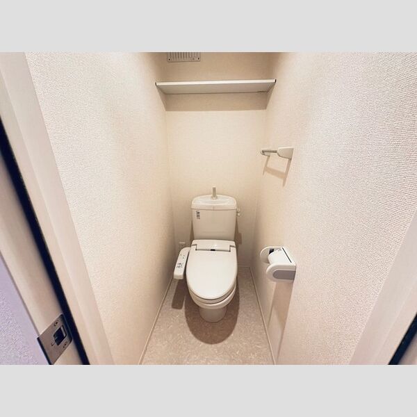 トイレ (温水洗浄暖房便座)