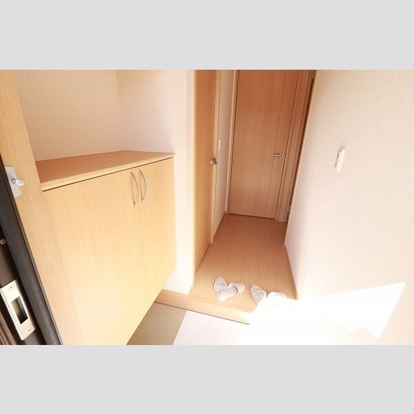 玄関 (101　玄関)