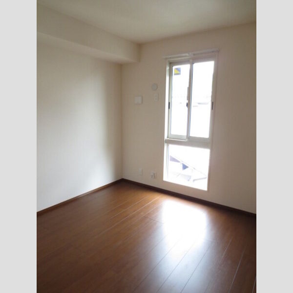 その他 (202　洋室)