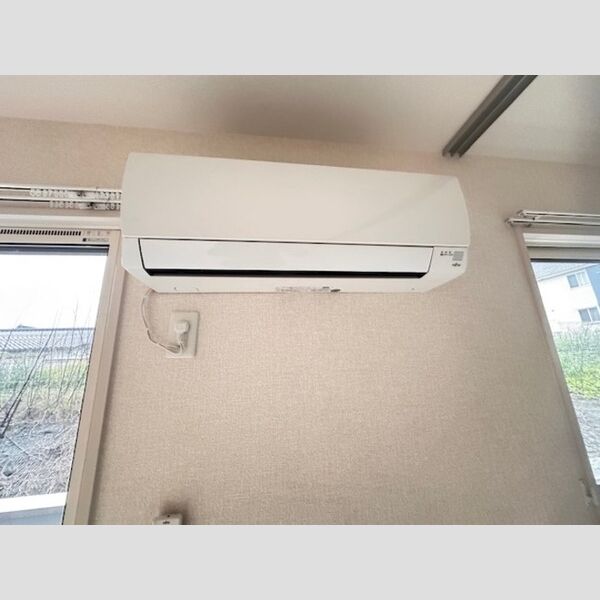 その他設備 (エアコン)