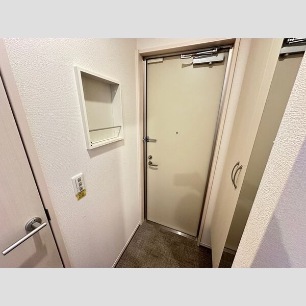 玄関 (303　玄関)