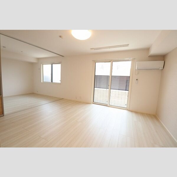 居室・リビング (102　リビング)