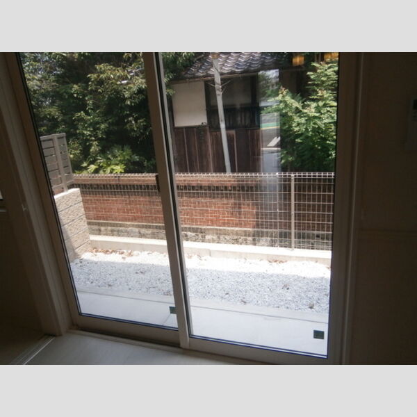 その他 (105　専用庭)