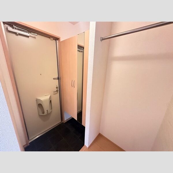 玄関 (103　玄関)