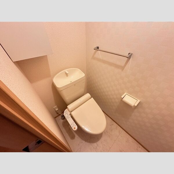 トイレ (103　トイレ)