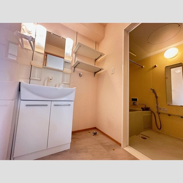 洗面所 (103　洗面所)