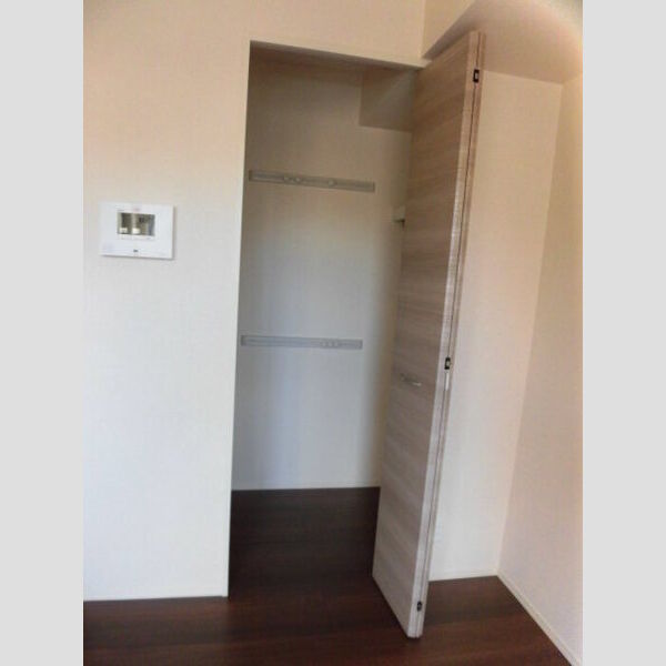 収納 (302　クローゼット)