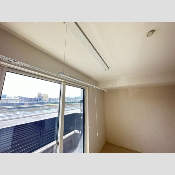 その他 (室内物干し)