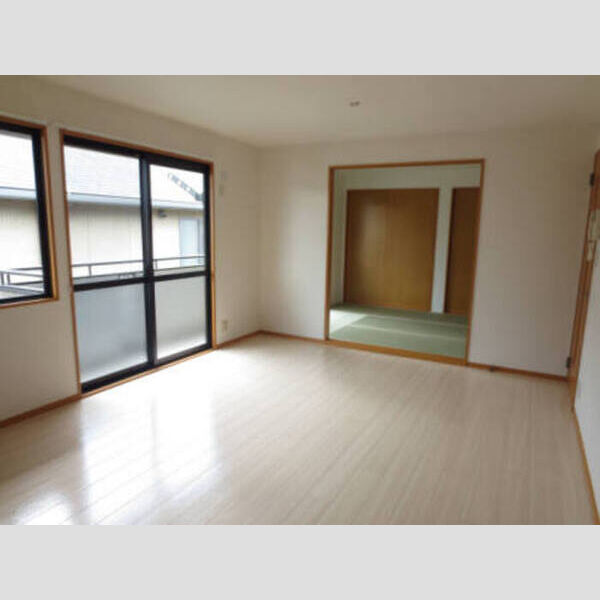 その他 (203　洋室)