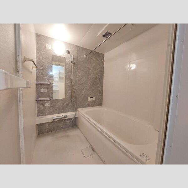 バス (302　洋室)